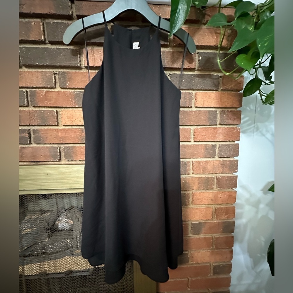 🛍️ Pink Rose straps shoulder dress two layers. Excellent.